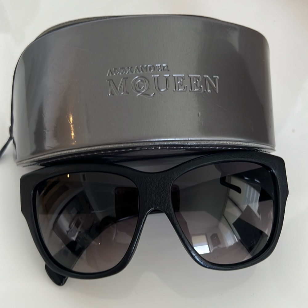 Alexander McQueen Black Leather Wayfarer Sunglasses Grey Lens w/ Case